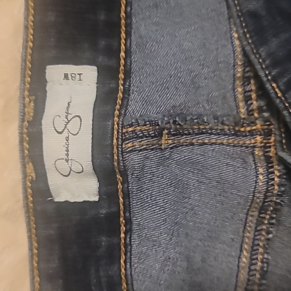 Jessica Simpson Skinny Jeans - Picture 2 of 3